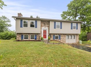302 Martin Dr, Richmond, KY 40475