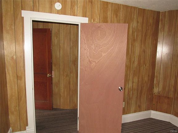 4th image of 205 Cannon St