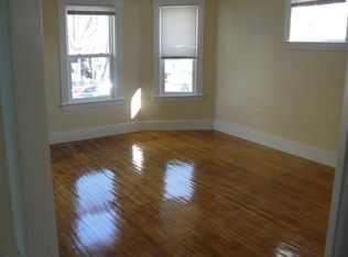 15 1/2 Cheever St #2, Worcester, MA 01610