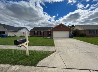 9655 Piper Lake Dr, Indianapolis, IN 46239