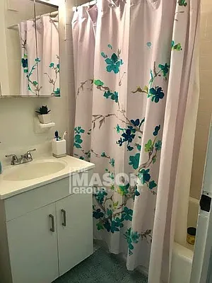 Rented by Mason Group LLC | media 6