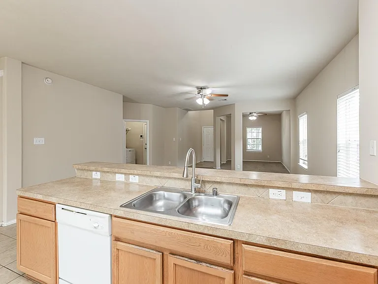 6138 Sierra Springs Ln — Photo 14