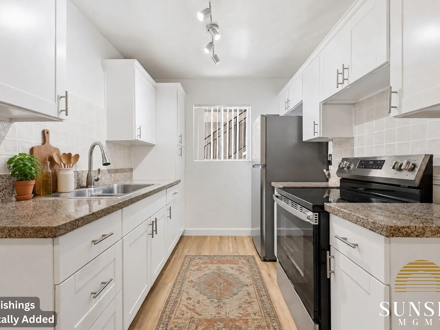 2 bed, 700 sqft, $2,795 — Photo 2