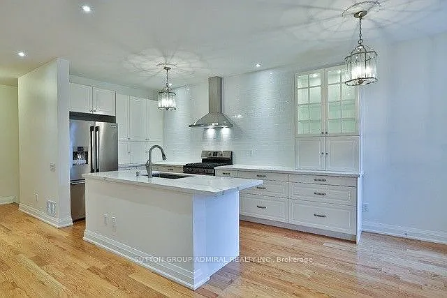 3 bed, $4,300 — Photo 3