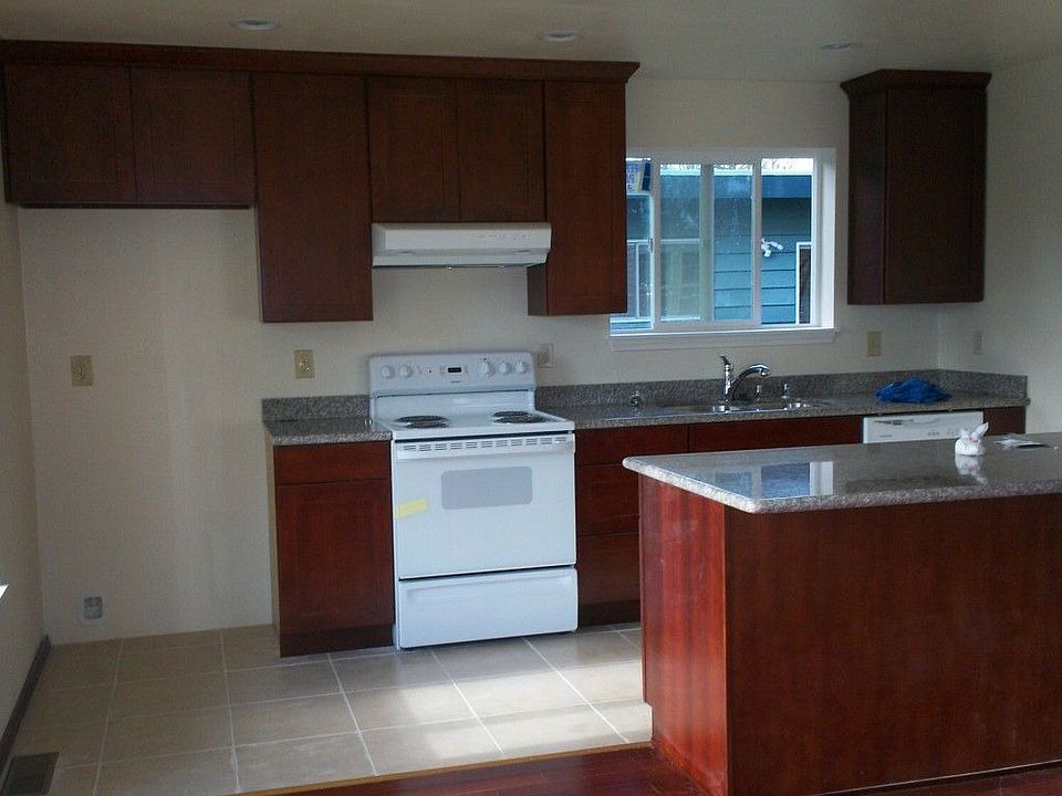 2nd image of 12253 2nd Pl SW