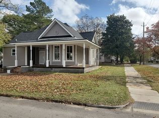111 S Church St, Mount Olive, NC 28365