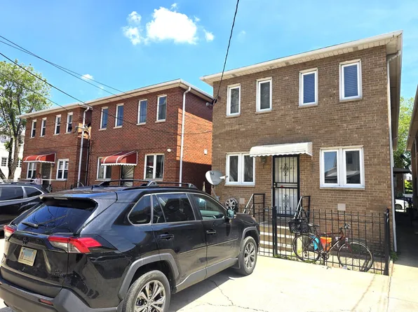 2604 S Emerald Ave #C, Chicago, IL 60616