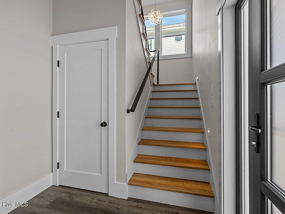 3rd image of 208 Radio Island Road