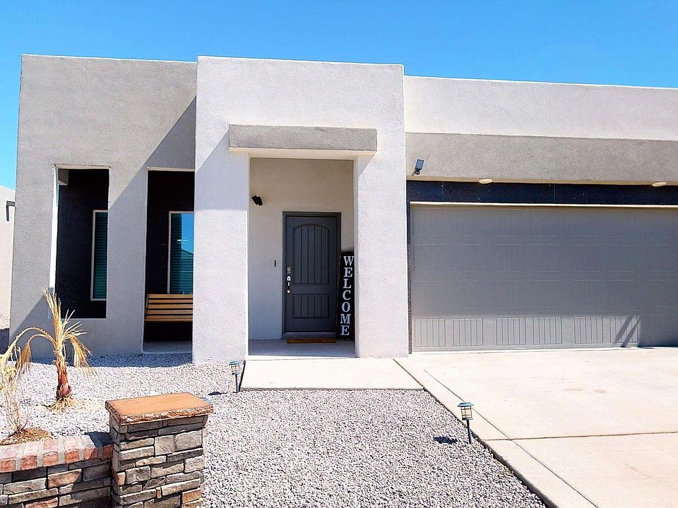 1st image of 905 Desert Verbena Cir