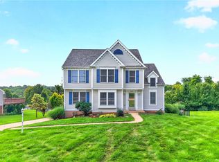 121 Pine Nut Dr, Eighty Four, PA 15330
