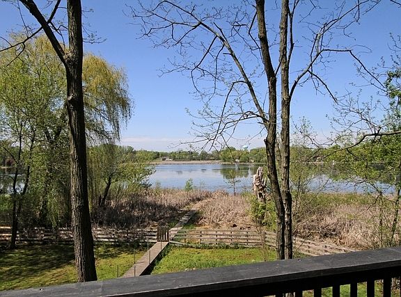 3rd image of 26918 W Longwood Dr