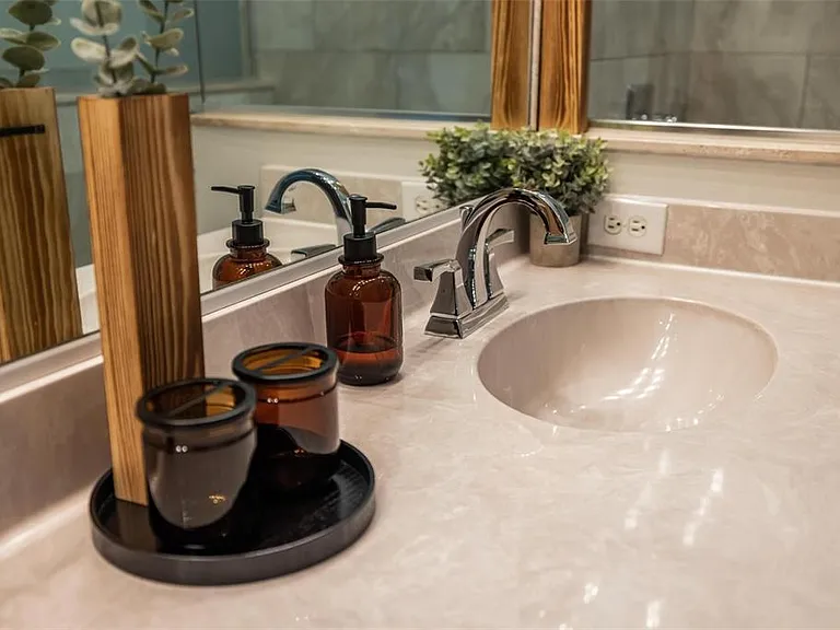 4360 Iola Dr — Photo 56