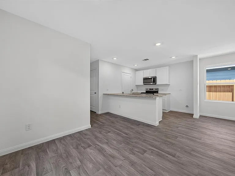 11927 Detar Ct — Photo 25