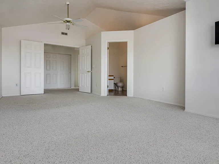 7033 S Derek Hollow Cv — Photo 11