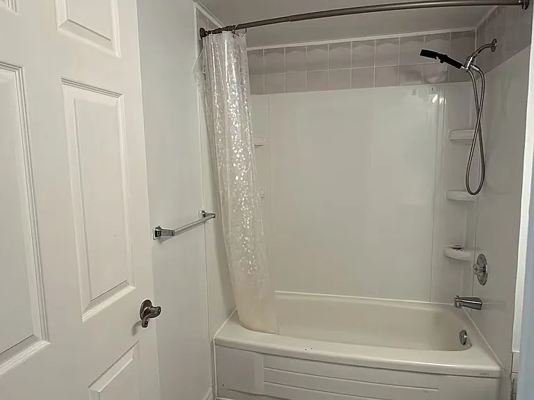 210 Pelham Rd #101 — Photo 16