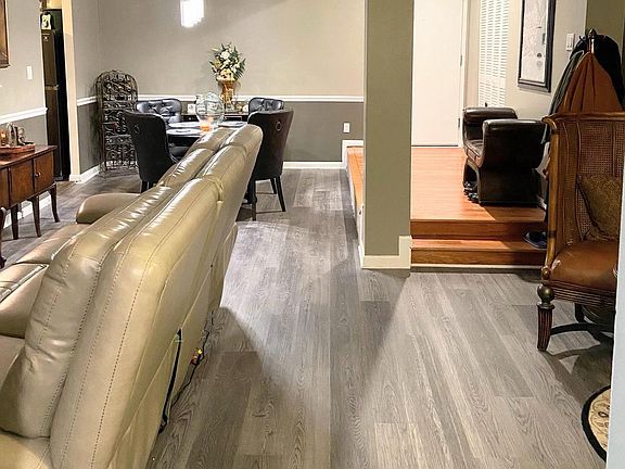 2nd image of 15708 Dorset Rd APT 176