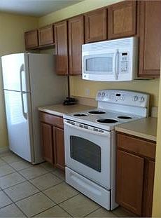 3rd image of 9072 Gervais Cir APT 301
