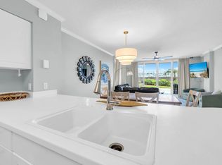 520 Santa Rosa Blvd APT 100, Fort Walton Beach, FL 32548