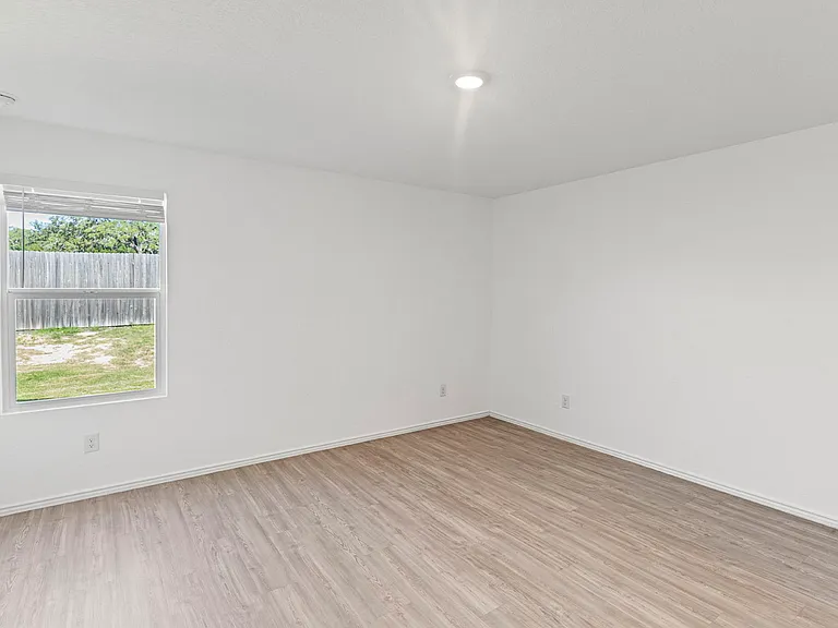 10129 Bridgton Ml — Photo 11