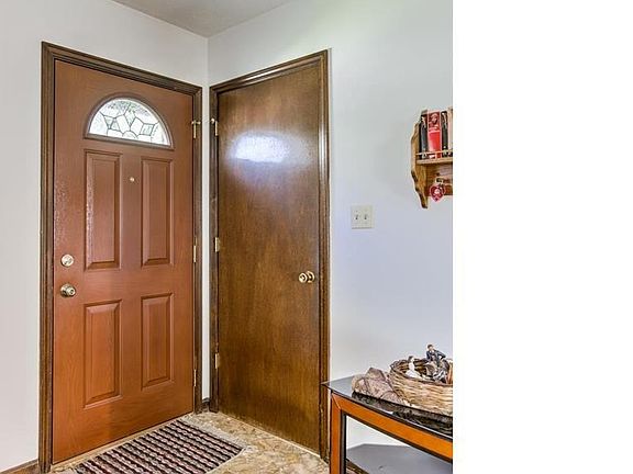 4th image of 1922 S 29th St