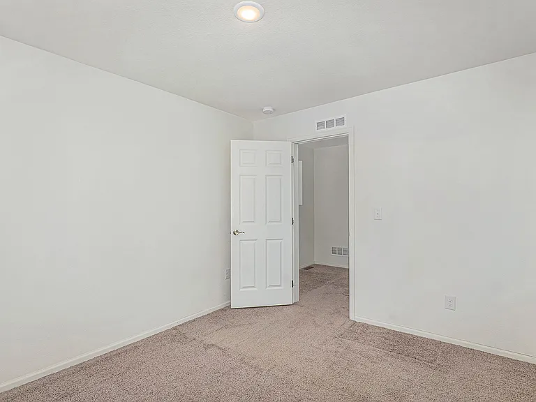 26126 E Byers Pl — Photo 17