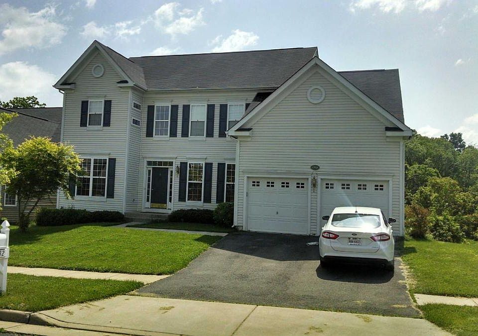 Very nice 4BR/2.5BA For Rent