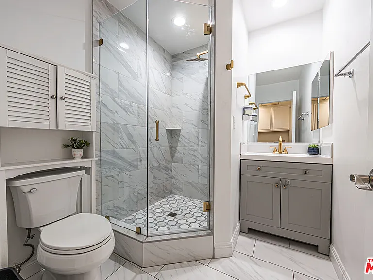 18022 Lake Encino Dr — Photo 13