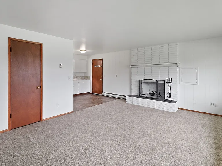 1380 SW Swantown Ave #D2 — Photo 1