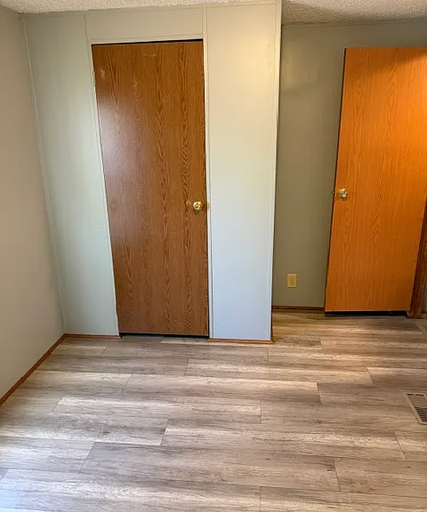 300 Lake Rd #19 — Photo 13