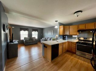 642 Krystal Meadow Ln, Gaylord, MI 49735