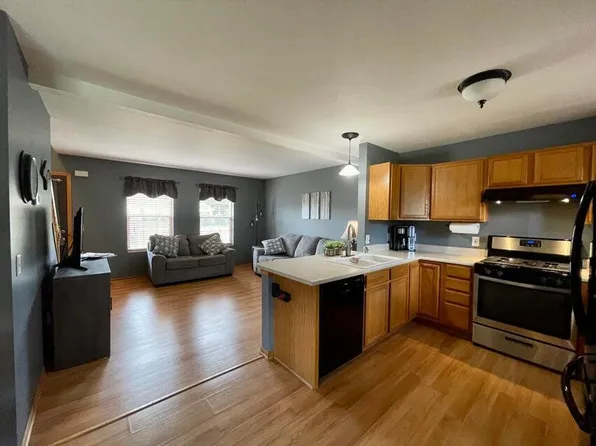 642 Krystal Meadow Ln, Gaylord, MI 49735