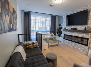 21-26 45th Rd #1, Long Island City, NY 11101