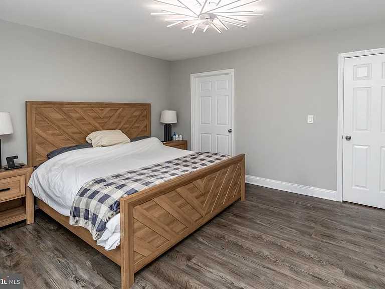 2633 Nottingham Way — Photo 30