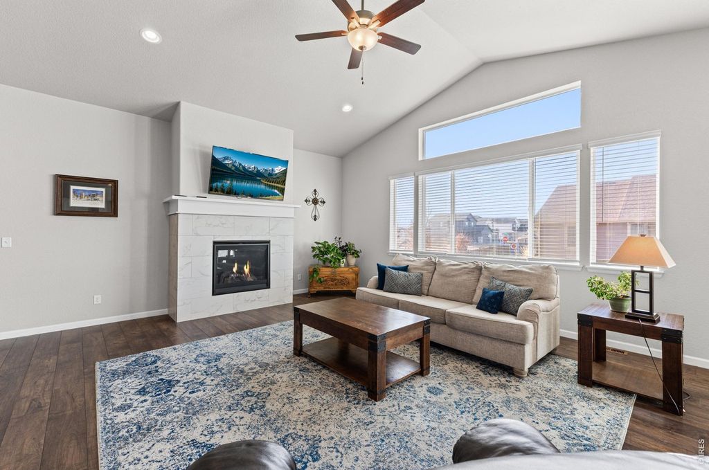 295 Redmond Dr
