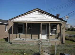 226 Columbus Ave, Suffolk, VA 23434