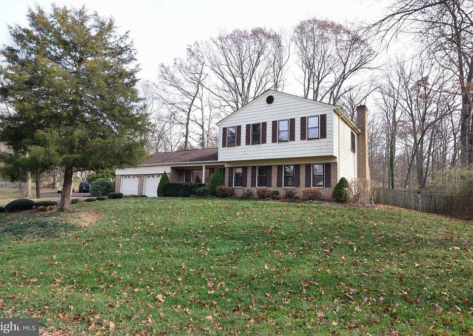 1st image of 12149 Holly Knoll Cir