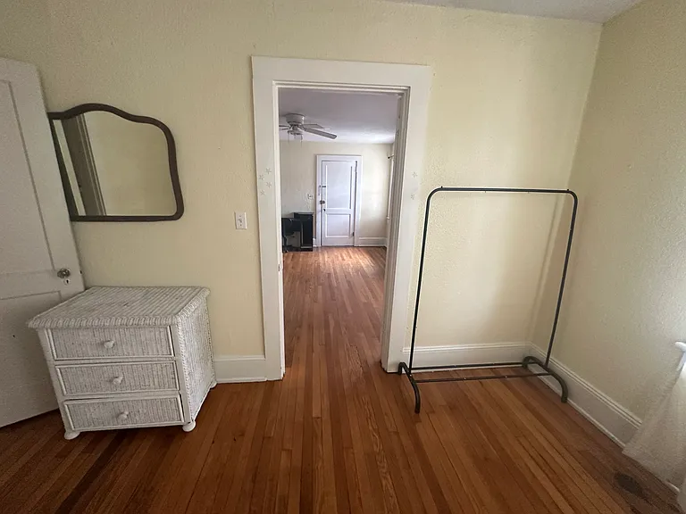 152 Walnut St — Photo 5