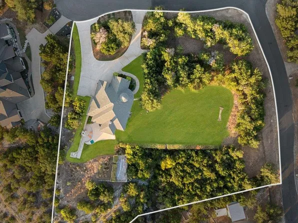 17207 Raynham Hill Dr, Austin, TX 78738