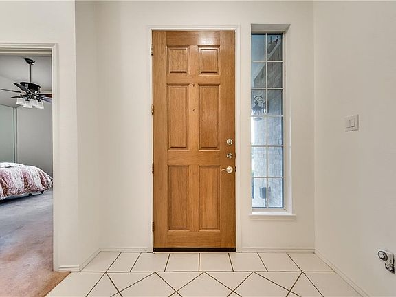 3rd image of 10210 Vintage Dr