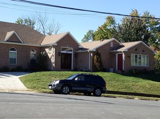 7 N Madison St, Arlington, VA 22203