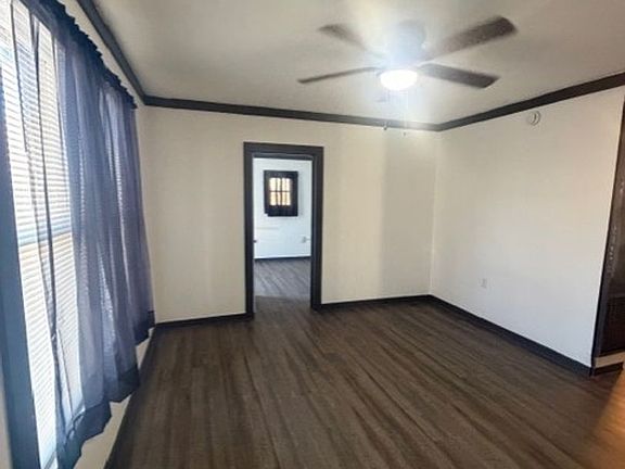 3rd image of 1644 Manzanita St