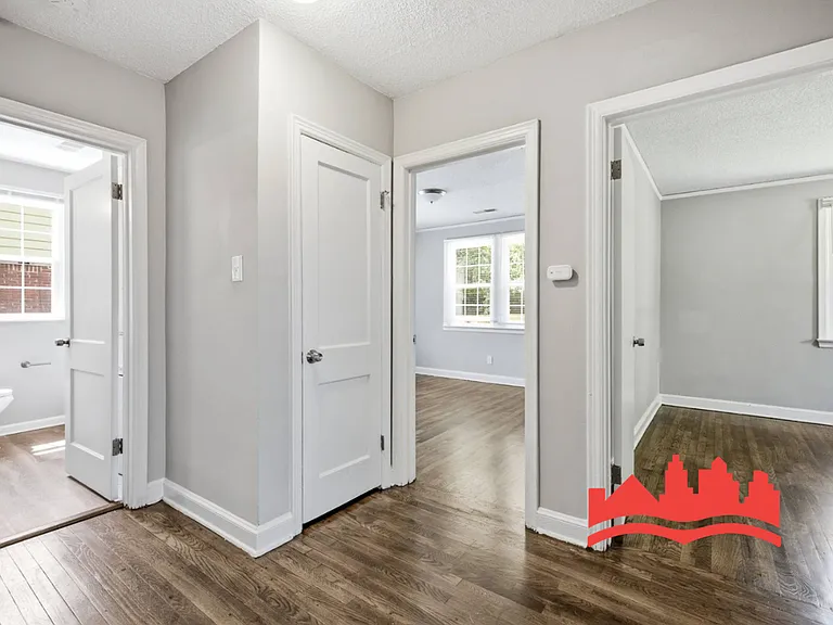 1698 Edward Ave — Photo 19