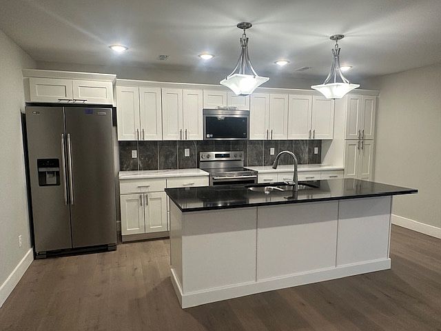 Spacious Kitchen. Stainless appliances.