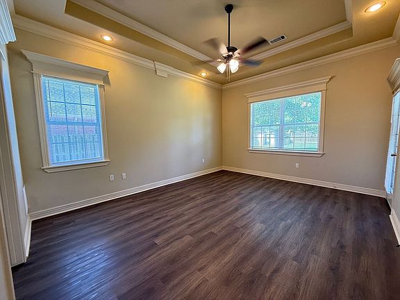 4th image of 609 N Tournament Dr