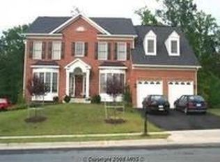 18542 Kerill Rd, Triangle, VA 22172