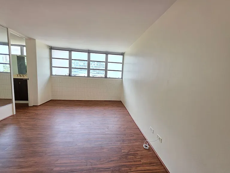 1425 Ward Ave #6E — Photo 6