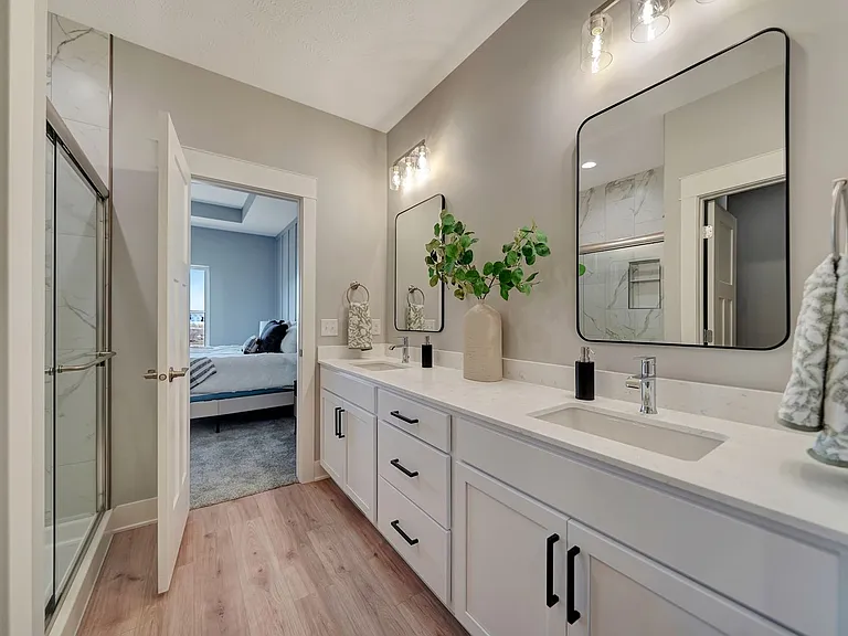 8615 Highview Cir — Photo 11