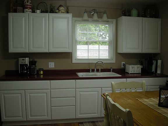 5th image of 3261 2nd St
