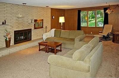 3rd image of 3321 Skycroft Cir