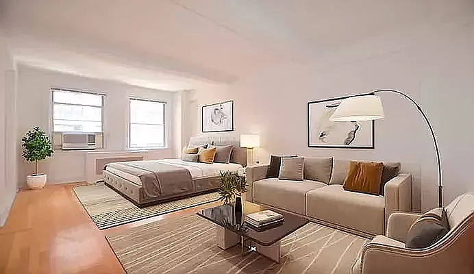 Rented by Manhattan Realty Group | media 6